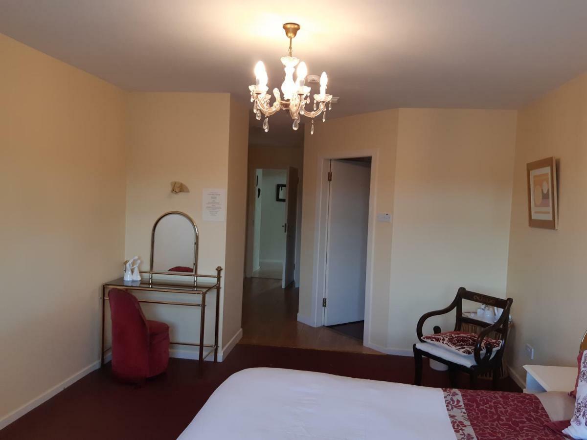 カーリングフォード Shalom Bed & Breakfast エクステリア 写真