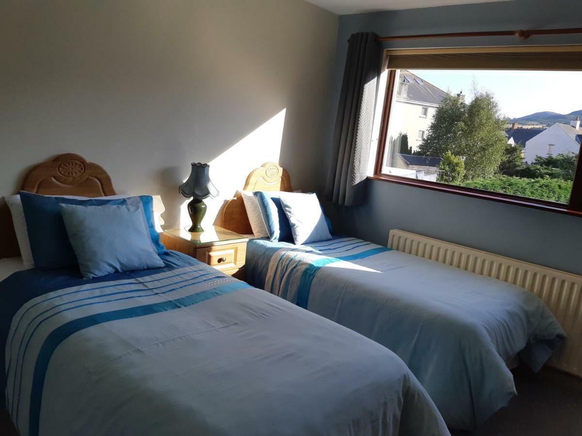 カーリングフォード Shalom Bed & Breakfast エクステリア 写真