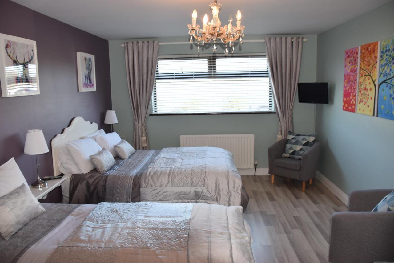 カーリングフォード Shalom Bed & Breakfast エクステリア 写真