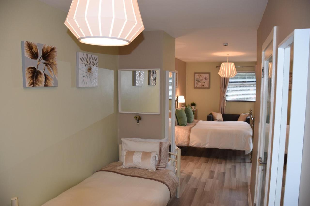 カーリングフォード Shalom Bed & Breakfast エクステリア 写真