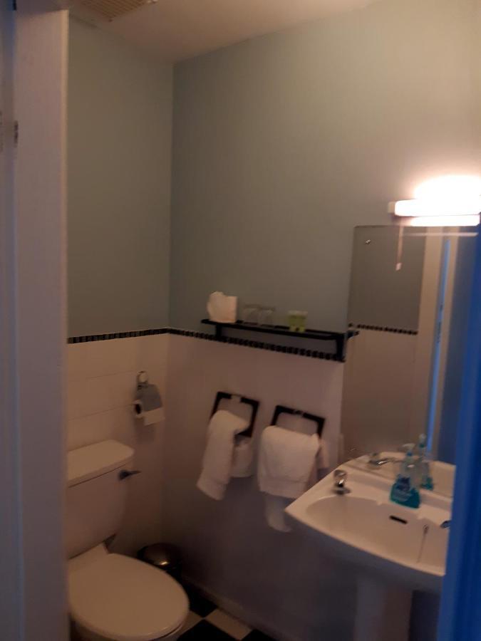 カーリングフォード Shalom Bed & Breakfast エクステリア 写真